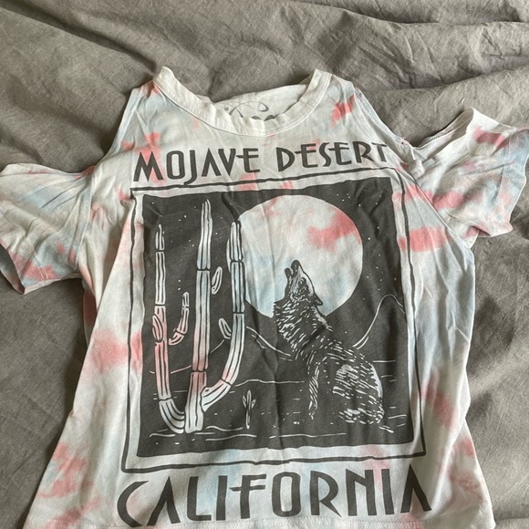 Aritzia open shoulder tee - Picture 2 of 4